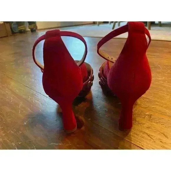 NWOT Vince Camuto Red Ankle Strap Leather Studded Krellen Stiletto,sz 5.5 - Picture 6 of 7